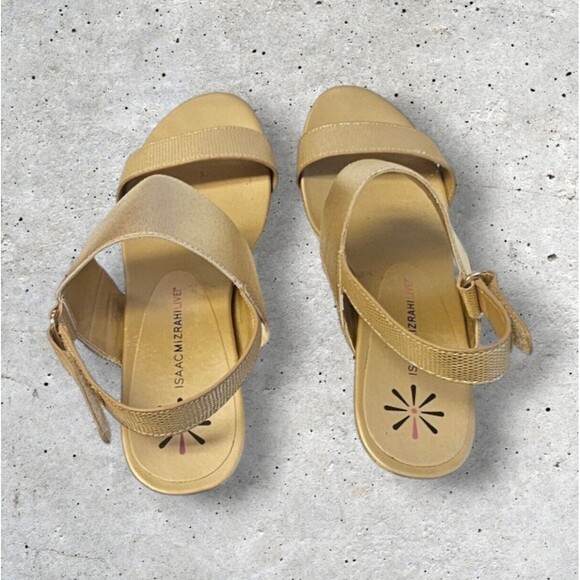 Isaac Mizrahi LIVE Gold Leather Double Strap Aubrey Wedge Sandal 8.M PREOWNED - Picture 4 of 13